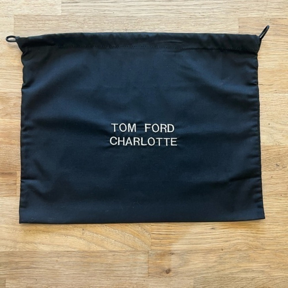 🖤CUSTOM DUSTBAG